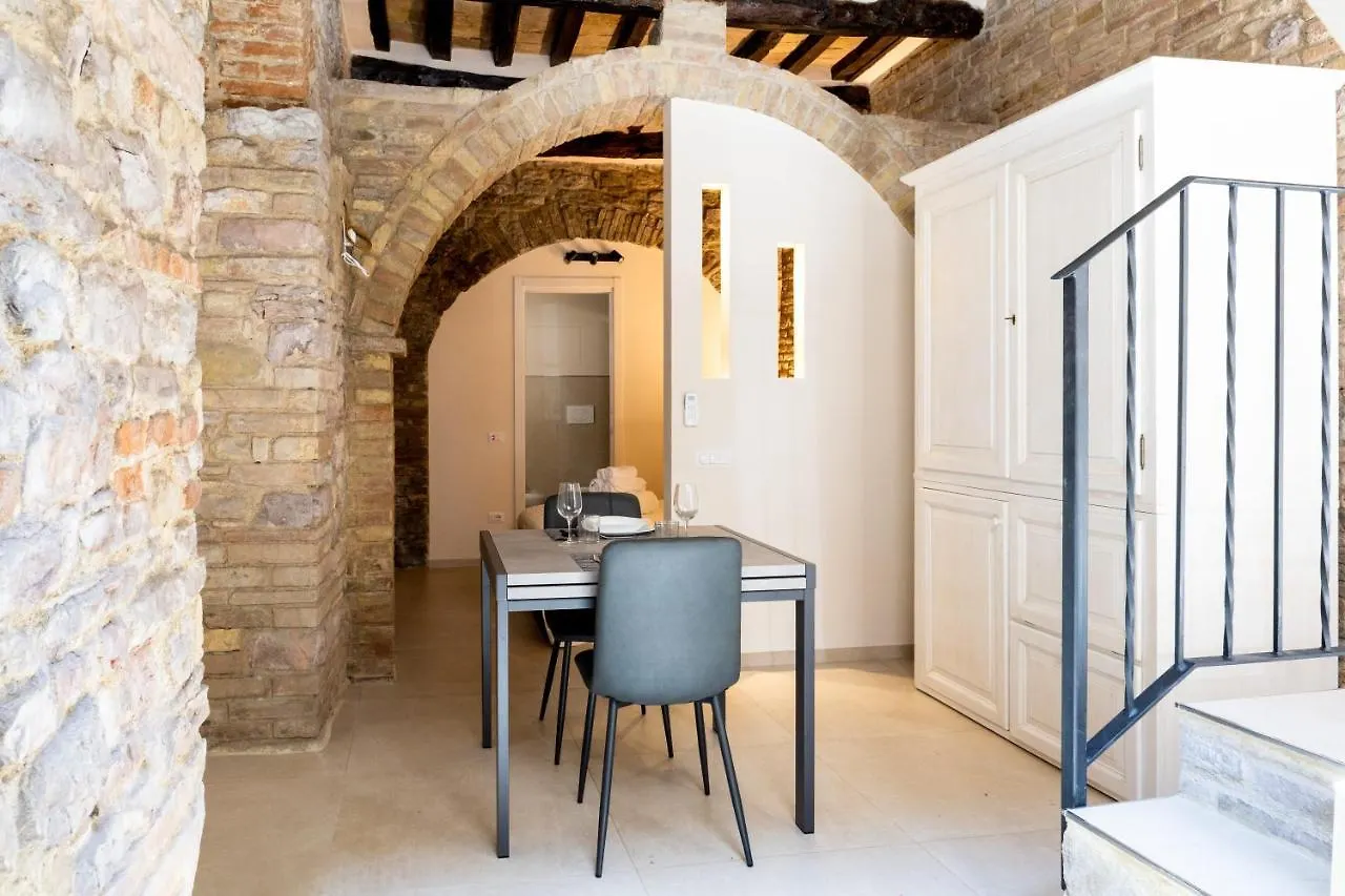 Super Loft Comunicanti In Centro Assisi Italien