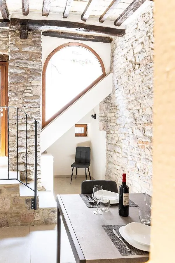 Super Loft Comunicanti In Centro Assisi